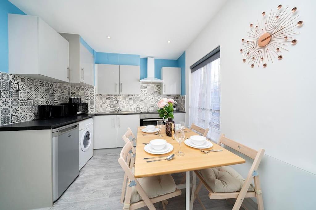 Soho Apartments F4 Λονδίνο Εξωτερικό φωτογραφία